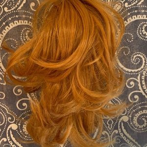 REDDISH BLONDE CLAW CLIP HAIRPIECE